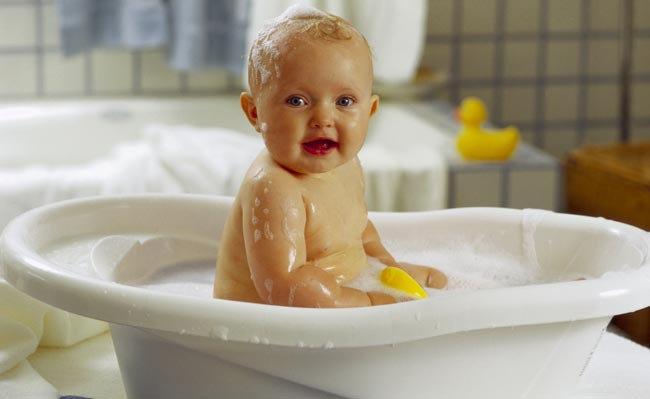 Jak kąpać noworodka?