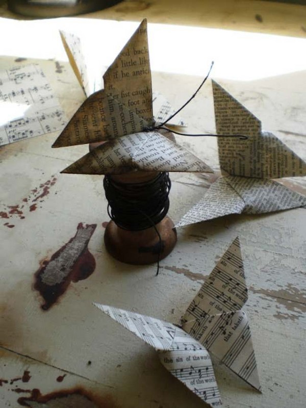 Robimy motyl z papieru rękami Robimy motyl z papieru rękami