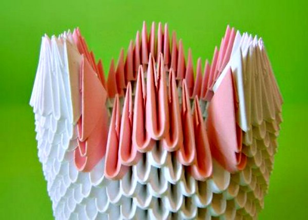 Jak zrobić origami łabędzia z modułów - instrukcje krok po kroku ze zdjęciami i filmami