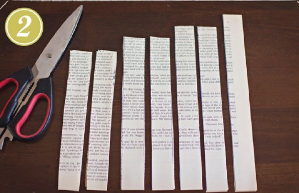 Piękne płatki śniegu na Nowy Rok 2017 własnymi rękami papieru - diagramy i zdjęcia etapami. Lekcje mistrzowskie dla dzieci na dużych płatkach śniegu w technice origami