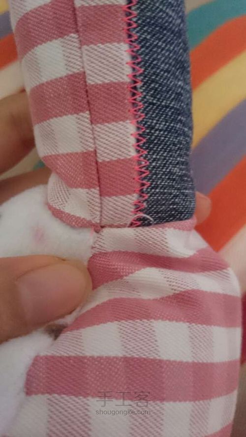 Króliczek pluszaka z własnymi rękami