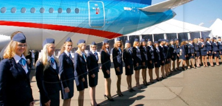 Jak zostać stewardesą?