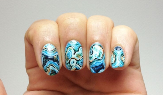 Rzeczywisty manicure wiosenny 2014