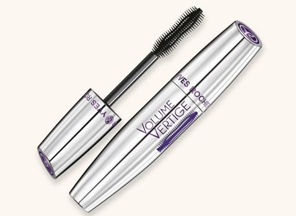 Mascara i kolekcja produktów do perfekcyjnego makijażu. Trendy makijażu jesień-zima 2016