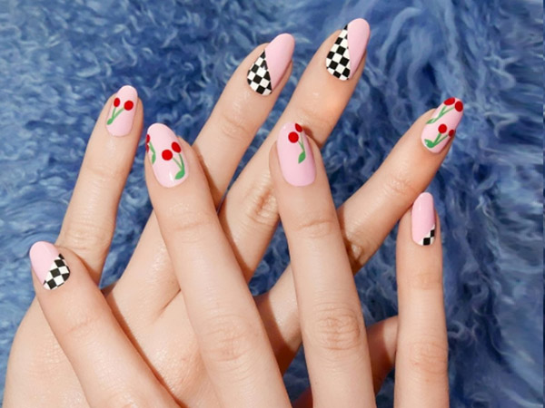 Letni manicure: kreatywne projekty z Instagrama