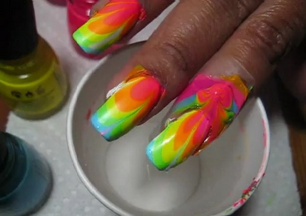 Co manicure zrobić w szkole 1 września, zdjęcie. Pomysły na manicure na Dzień wiedzy dla uczniów klas 9 i 11