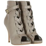 Modne wiosenne buty 2012