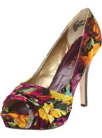 Modne buty: wiosna 2012 Modne buty: wiosna 2012
