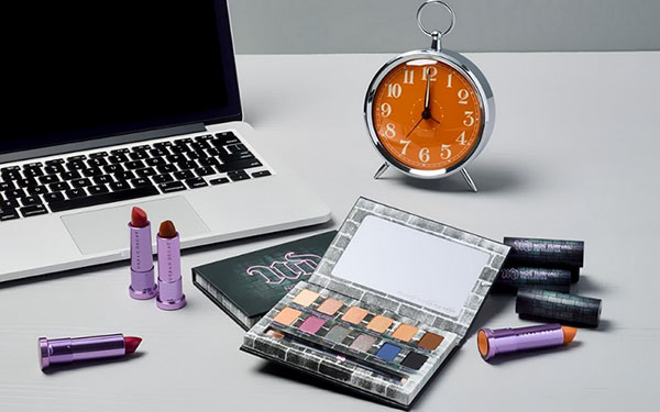 Nic zbędnego: uniwersalna kolekcja makijażu Urban Decay Nocturnal 2017
