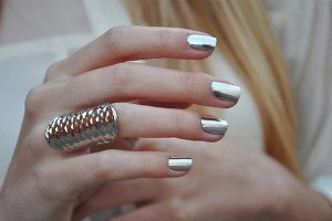 Noworoczny manicure 2013 Noworoczny manicure 2013