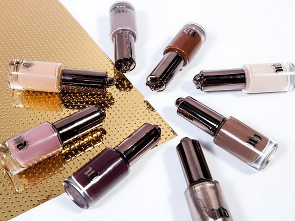 Nude luxury: kolekcja lakierów Urban Decay Naked 2016