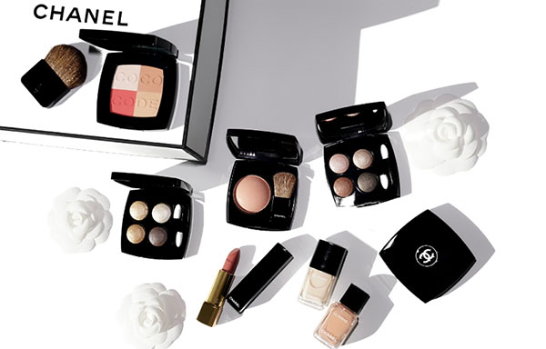 Tajne kody Chanel: wiosenna kolekcja makijażu Coco Codes