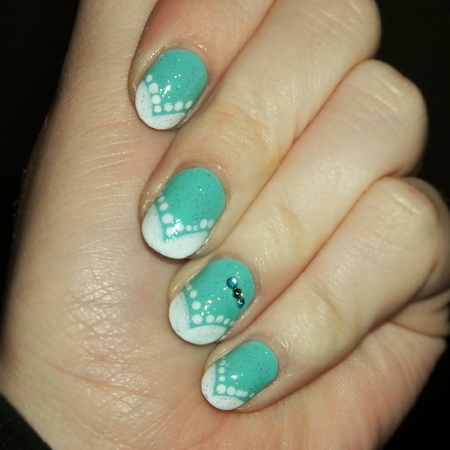 Stylowy i świeży manicure 2015: paznokcie w kolorze mięty, zdjęcie