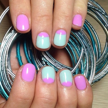 Stylowy i świeży manicure 2015: paznokcie w kolorze mięty, zdjęcie