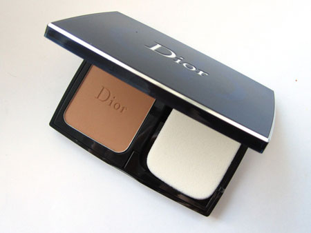  Kompaktowy krem ​​Diorskin Forever Compact