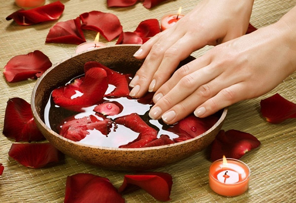 Manicure japoński: technologia domu