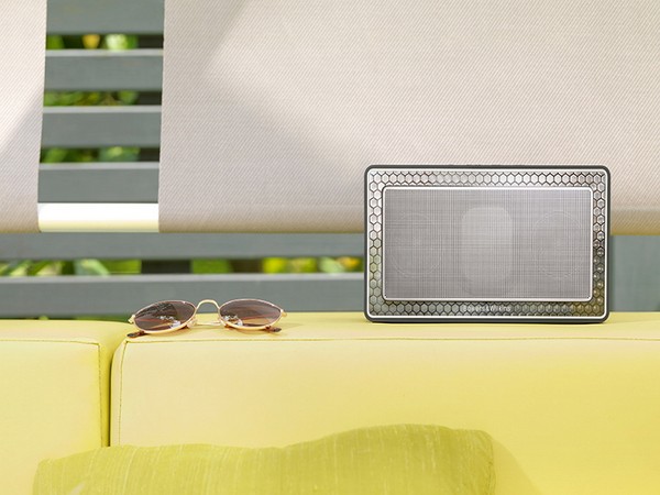 Jedność stylu i technologii: kolumna Bowers & Wilkins T7 Gold Edition