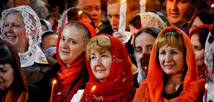 Wielkanocna służba: kiedy iść do kościoła, zasady postępowania
