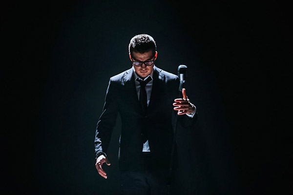 Dlaczego "Returned" nazywane jest najbardziej spektakularnym przedstawieniem teatralnym XXI wieku?