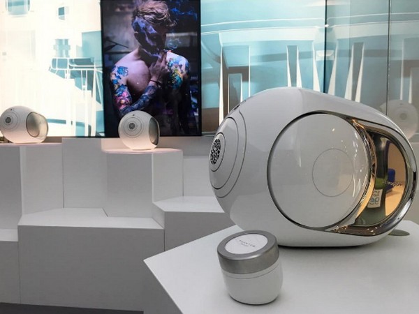 Rewolucja dźwięku: bezprzewodowy głośnik Devialet Gold Phantom