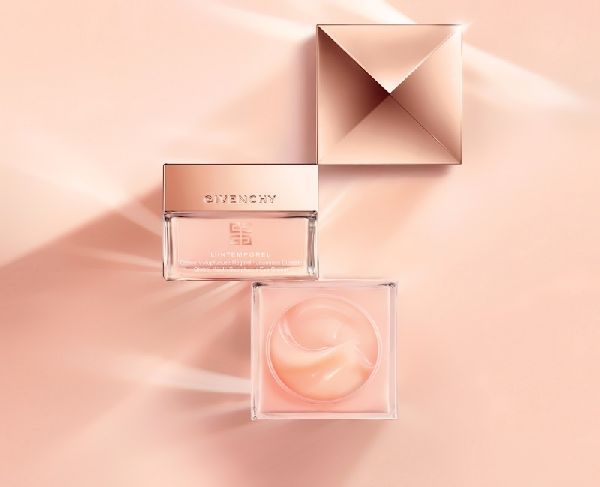 Światło słoneczne przeciw zmarszczkom: linia przeciw starzeniu Givenchy L'Intemporel