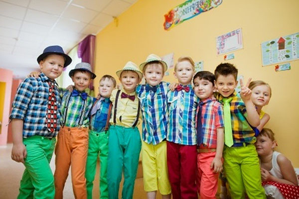 Szczere gratulacje z okazji ukończenia szkoły w przedszkolu 2017