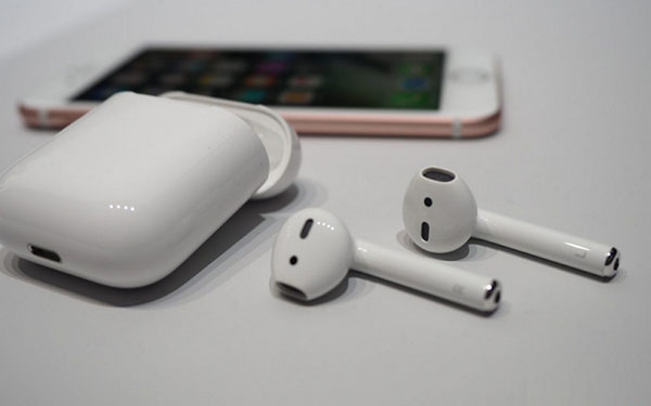Dźwięk bez granic: bezprzewodowe słuchawki Apple AirPods