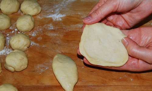 Jak upiec ciasta z ziemniakami w piecu - krok po kroku, przepis na zdjęcie Zdjęcie przepisu placki z ziemniakami