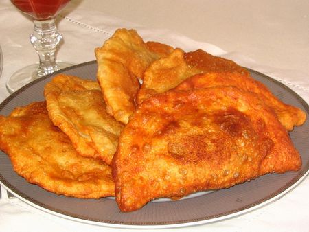 Kaukaskie placki z mięsem - chebureks Kaukaskie placki z mięsem - chebureks