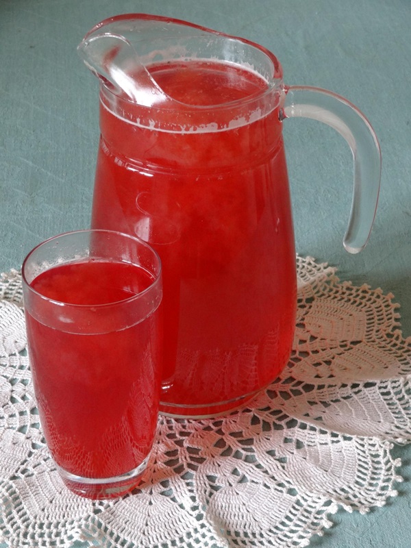 Pyszny kompot z malin na zimę