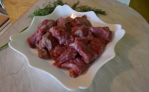 Mięso na zimę w banku, przepisy na pięć minut. Konserwowanie, duszenie mięsa na zimę