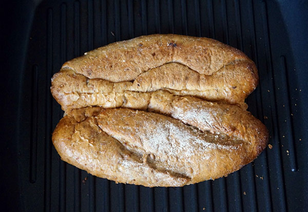 Przepis na szybkie i pyszne domowe hot dogi