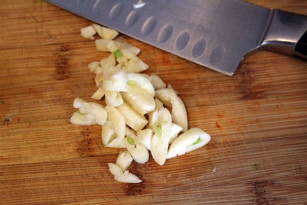 Smakowita duszona zucchini - przepis