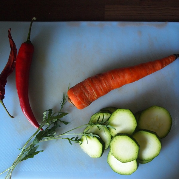 Smakowita duszona zucchini - przepis
