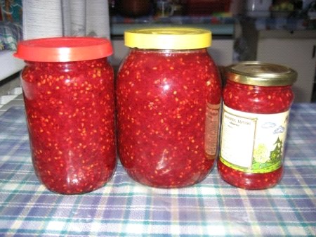 dżem w słoikach