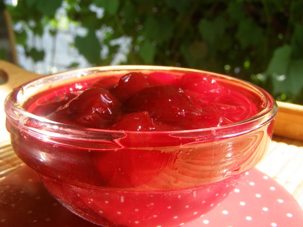 Cherry in winter - receptury - dżem z nasion i bez nasion, pięciominutowych odprawach, dżemy, galaretki bez żelatyny, kompot wiśniowy