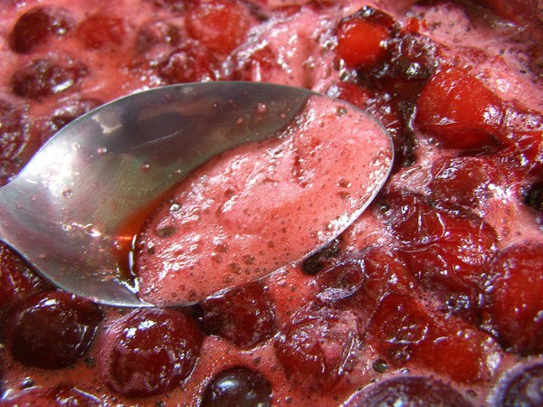 Cherry in winter - receptury - dżem z nasion i bez nasion, pięciominutowych odprawach, dżemy, galaretki bez żelatyny, kompot wiśniowy