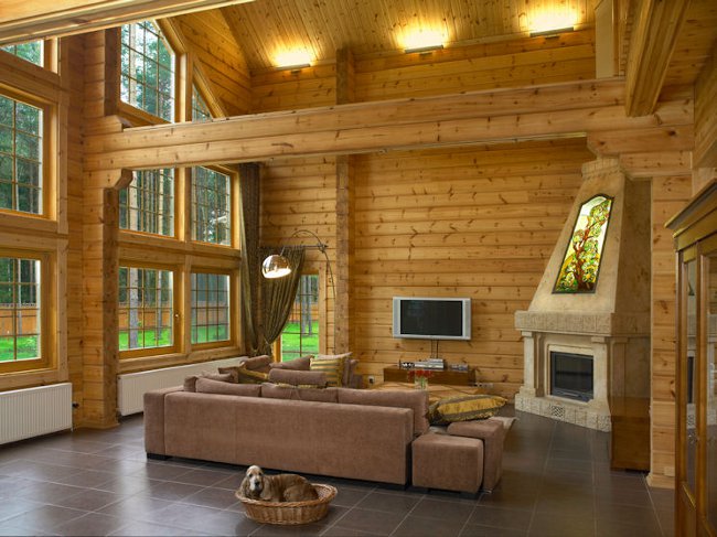 Wnętrze w drewnianym domu