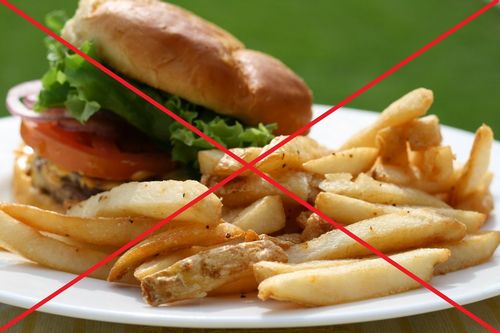 Z dietą o wysokiej zawartości cholesterolu